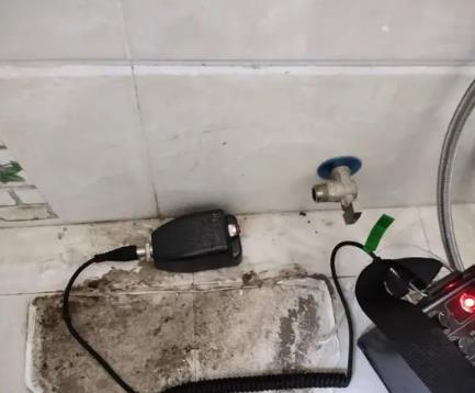 余干屋顶漏水维修公司分享下卫生间漏水的危害及解决方法